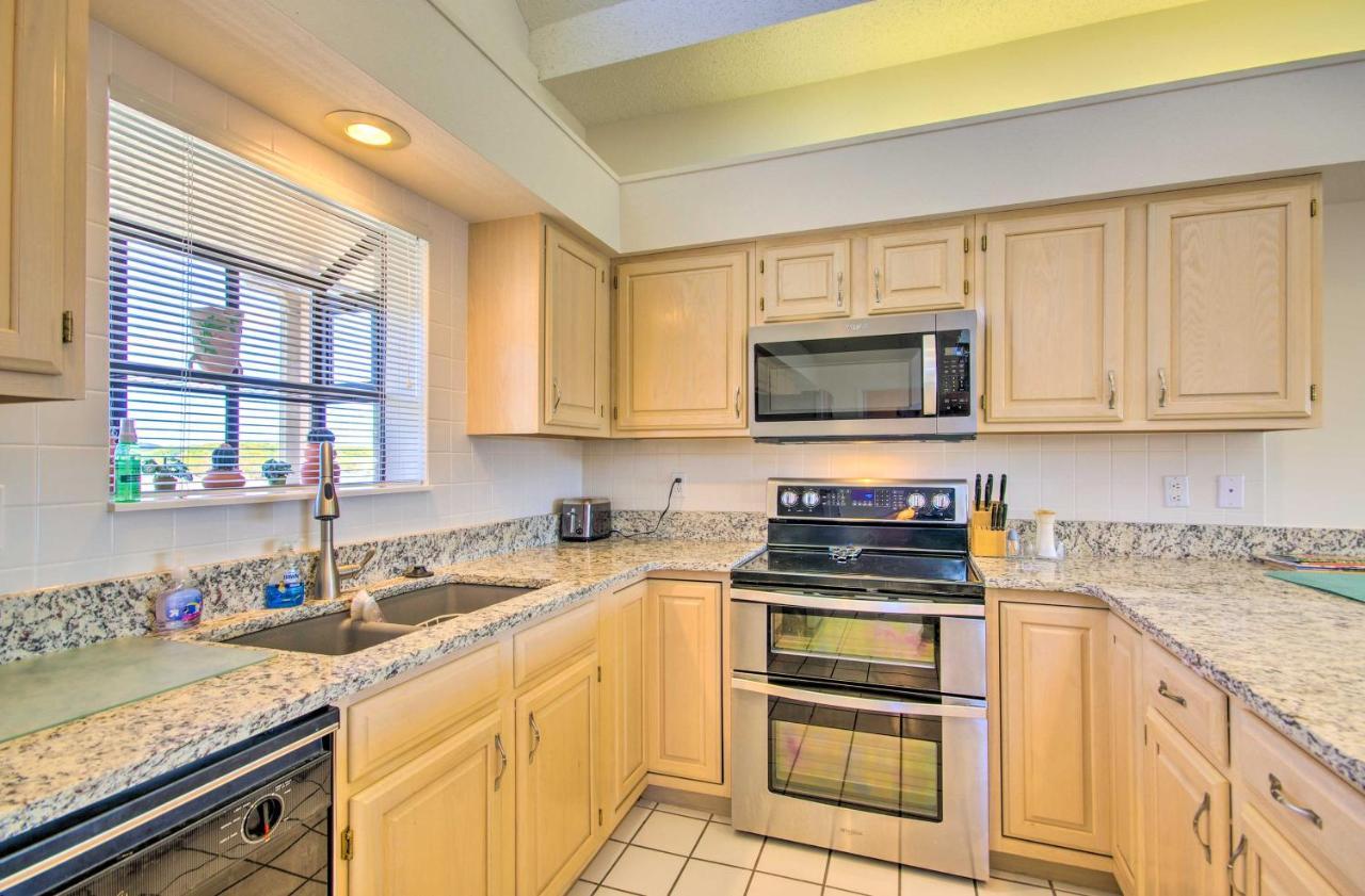 Bright Waterfront Condo With Resort Amenities! Лейк Озарк Екстериор снимка